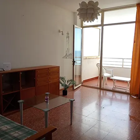 Lägenhet Paseo Canteras Y Piscina *